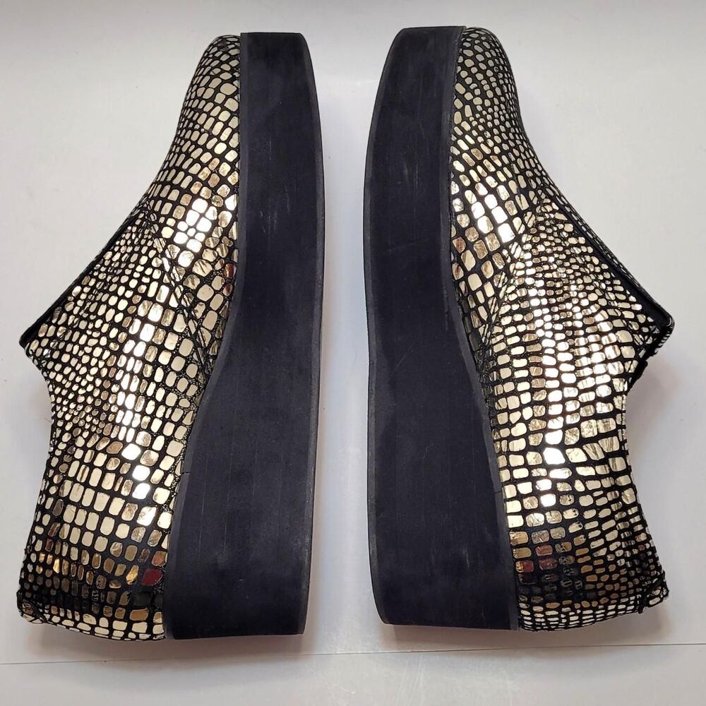 Surface To Air, leather, Gold Flatbush V2 loafers , size 38/ 7.5